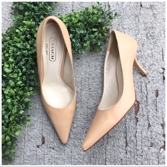 Coach Shoes - 💕 Coach Leather Alison Pumps*